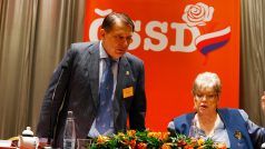 Sjezd ČSSD České suverenity sociální demokracie. Na snímku Jiří Paroubek a Jana Volfová