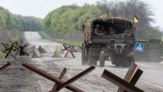 Ukrajinští vojáci poblíž města Izjum, kde se odehrávají tvrdé boje
