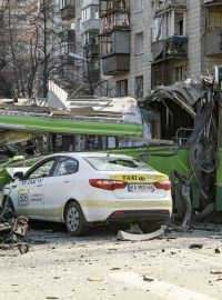 Následky ruských raketových útoků v hlavní městě Kyjev