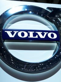 Logo automobilky Volvo.